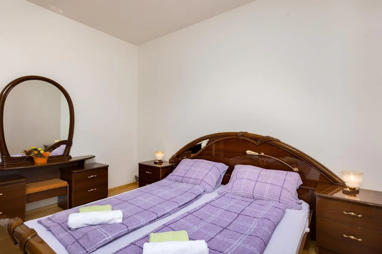 Apartments Meri Sveti Ivan  Croatia